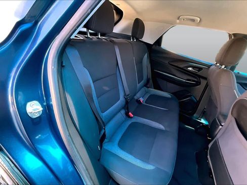 Used 2021 Chevrolet TrailBlazer LT w/ Convenience Package FWD image 20