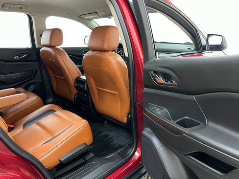Used 2019 GMC Acadia SLT AWD/4WD image 42