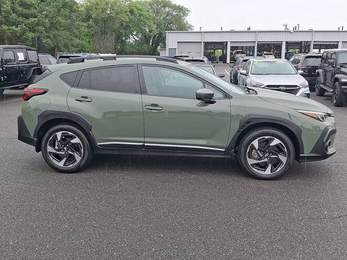 Used 2024 Subaru Crosstrek 2.5i Limited w/ Crosstrek Mirror Package AWD/4WD image 10