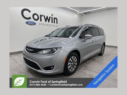 Used 2020 Chrysler Pacifica Touring-L Plus