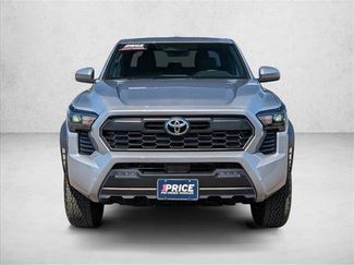 Used 2025 Toyota Tacoma TRD Off-Road AWD/4WD video 2