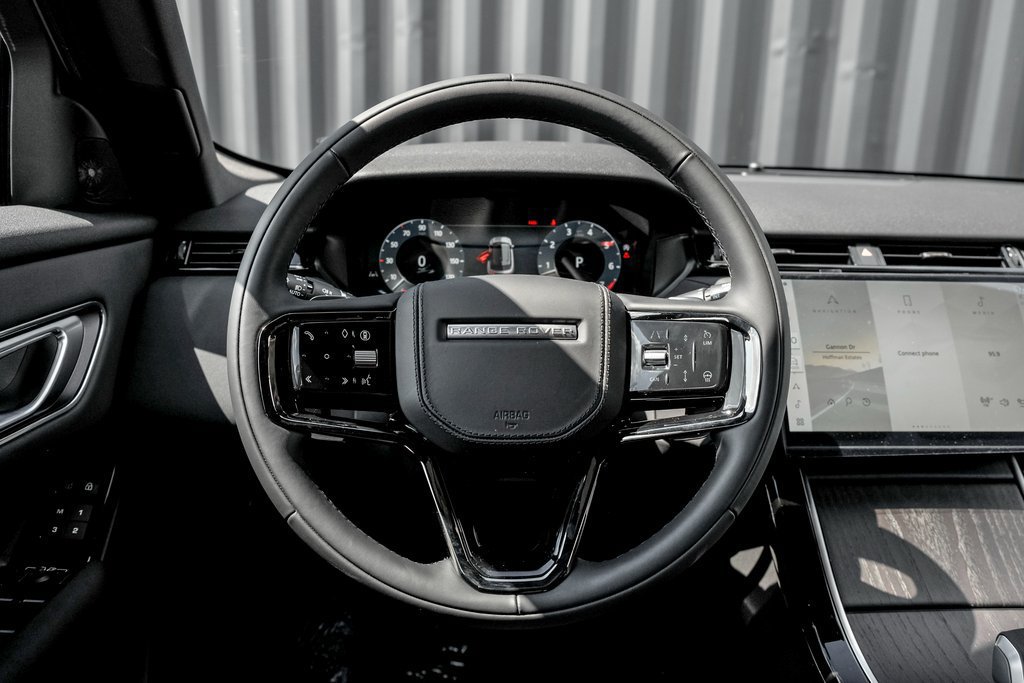 Used 2026 Land Rover Range Rover Velar S AWD/4WD image 17