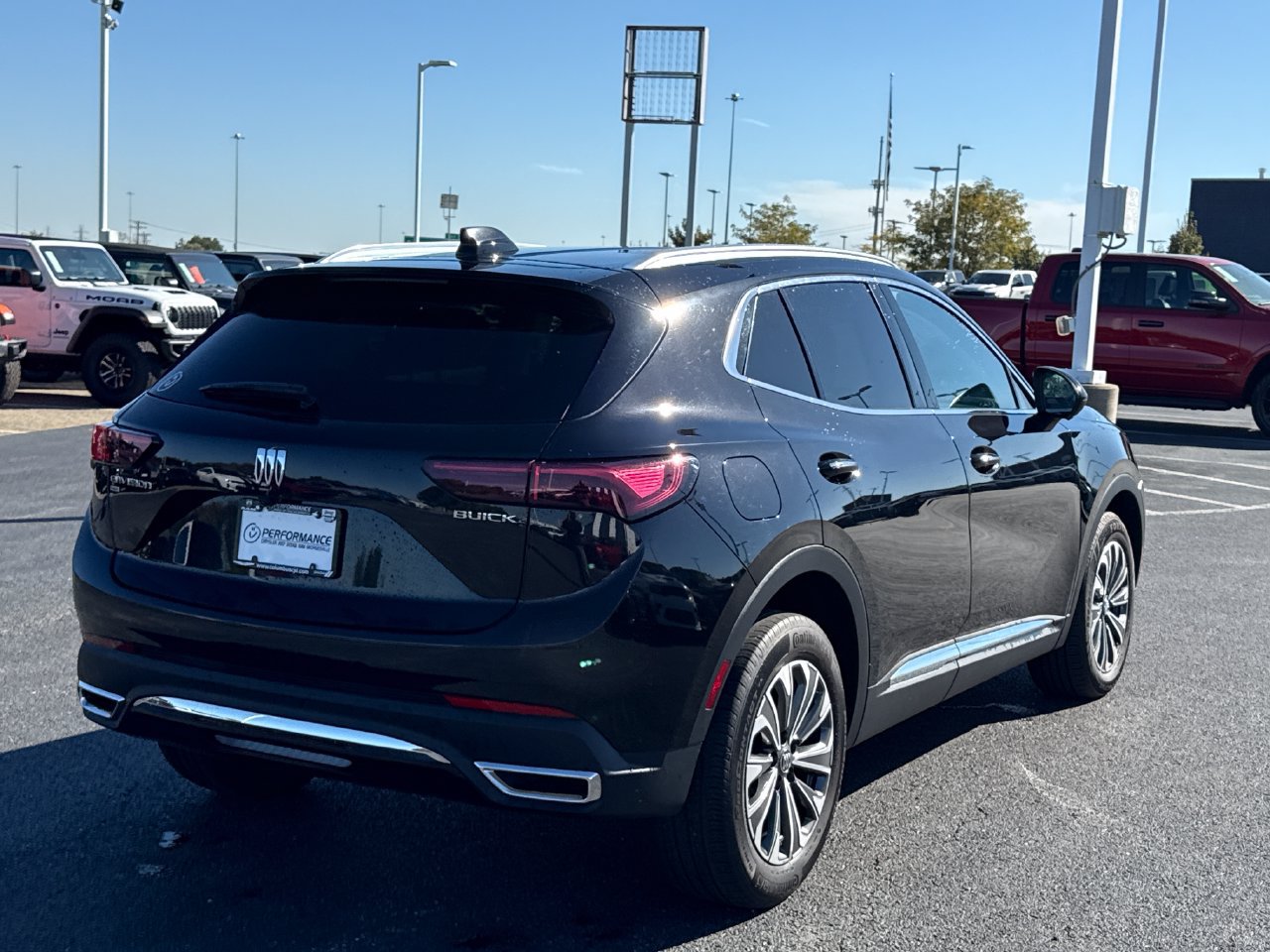 Used 2024 Buick Envision Preferred AWD/4WD image 3