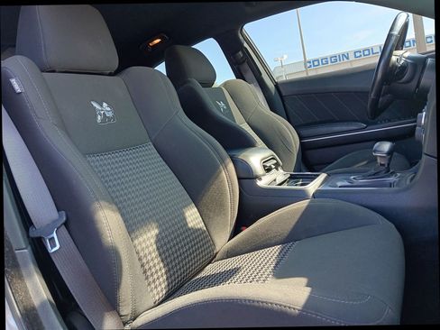 Used 2019 Dodge Charger Scat Pack image 25