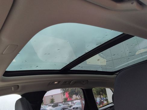 New 2026 Volvo XC60 B5 Plus w/ Protection Package Premier image 24