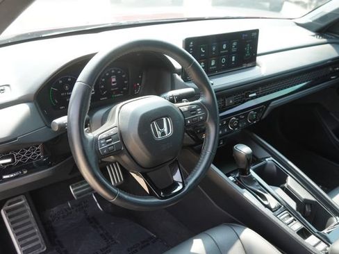 Used 2024 Honda Accord Sport image 18