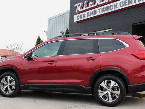 Used 2025 Subaru Ascent Premium AWD/4WD image 17