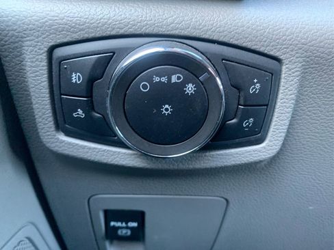 Used 2019 Subaru Forester Limited image 30