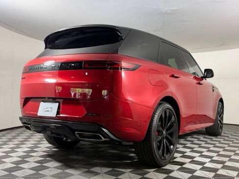 Used 2024 Land Rover Range Rover Sport Dynamic SE AWD/4WD image 8