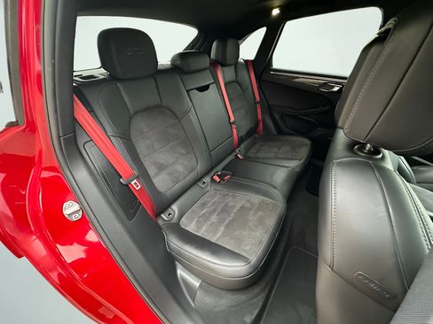 Used 2017 Porsche Macan GTS AWD/4WD image 27