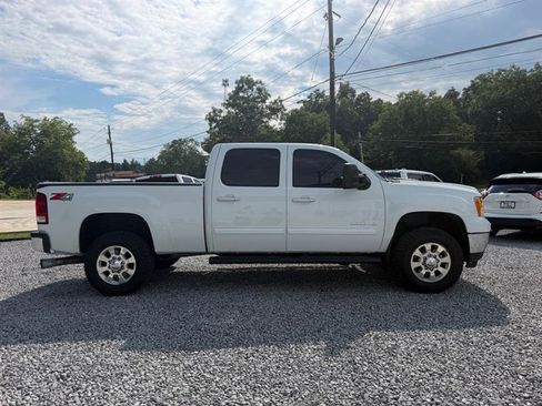 Used 2011 GMC Sierra 2500 SLT w/ SLT Convenience Package AWD/4WD image 7