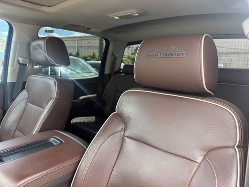 Used 2014 Chevrolet Silverado 1500 High Country w/ High Country Premium Package AWD/4WD image 21
