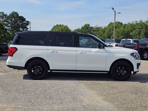 Used 2022 Ford Expedition Max XLT RWD image 15