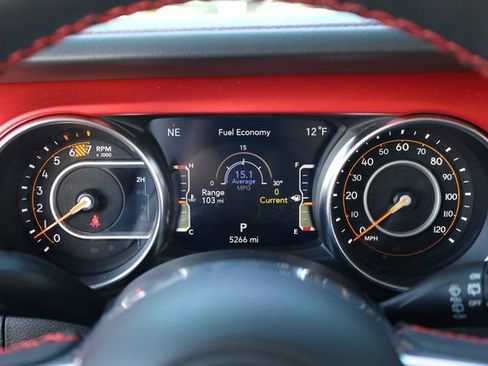 Certified 2023 Jeep Wrangler Unlimited Rubicon w/ Cold Weather Group image 16