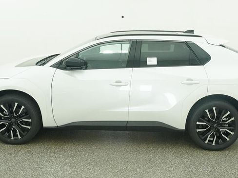 New 2026 Toyota bZ FWD image 3
