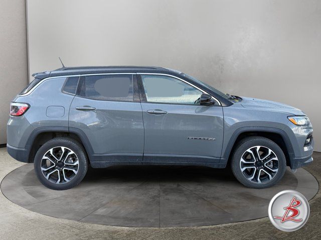 Used 2024 Jeep Compass Limited AWD/4WD image 8
