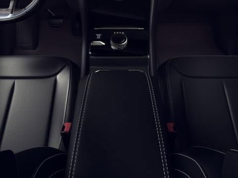 New 2026 Jeep Grand Cherokee Limited Reserve image 4