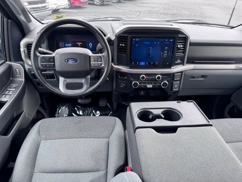 Used 2025 Ford F150 XLT w/ Equipment Group 301A Standard RWD image 6