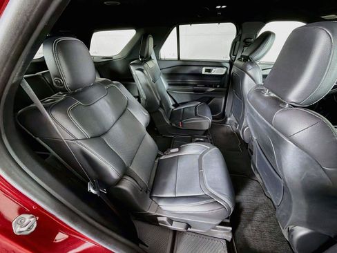 Used 2020 Ford Explorer ST w/ ST Street Pack AWD/4WD image 30