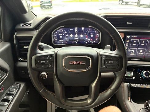 Used 2022 GMC Sierra 1500 AT4 w/ AT4 Premium Package AWD/4WD image 19