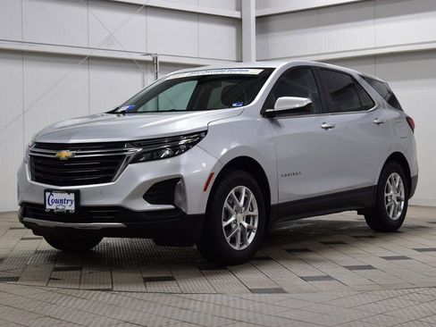 Used 2022 Chevrolet Equinox LT AWD/4WD image 3