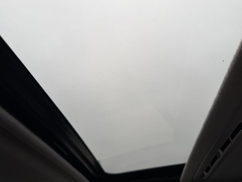 Used 2008 MAZDA MAZDA3 s Grand Touring image 11