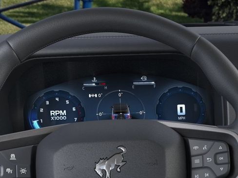 New 2026 Ford Bronco Outer Banks w/ Sasquatch Package AWD/4WD image 14