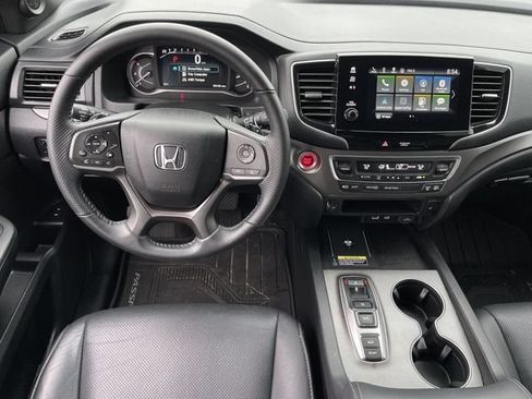 Used 2024 Honda Passport EX-L image 11