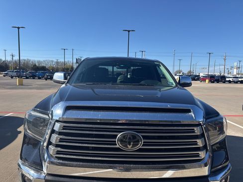 Used 2020 Toyota Tundra Limited image 2