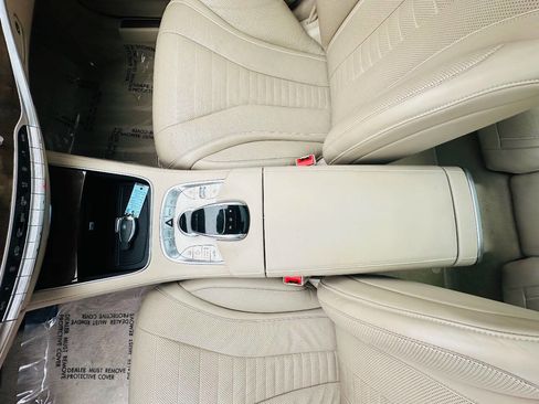 Used 2015 Mercedes-Benz S 550 4MATIC Sedan w/ Premium 1 Package image 13