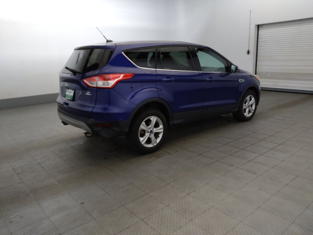 Used 2016 Ford Escape SE w/ SE Cold Weather Package AWD/4WD image 10