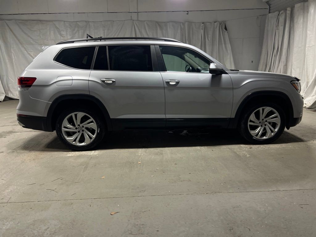 Used 2022 Volkswagen Atlas SE FWD image 8