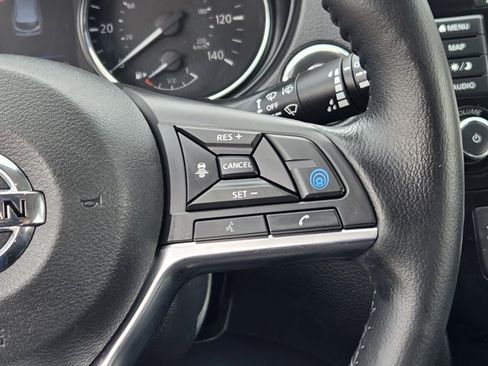 Used 2021 Nissan Rogue Sport SL w/ Premium Package image 28