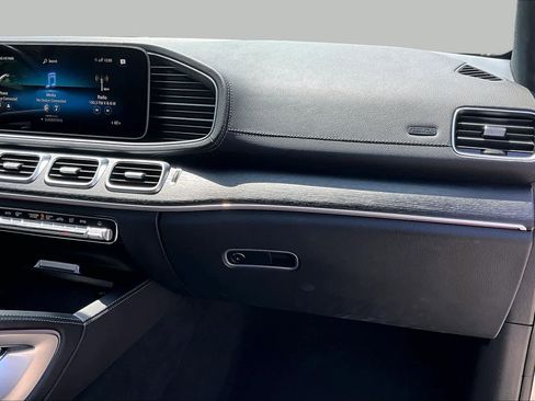 Certified 2023 Mercedes-Benz GLS 450 4MATIC image 19