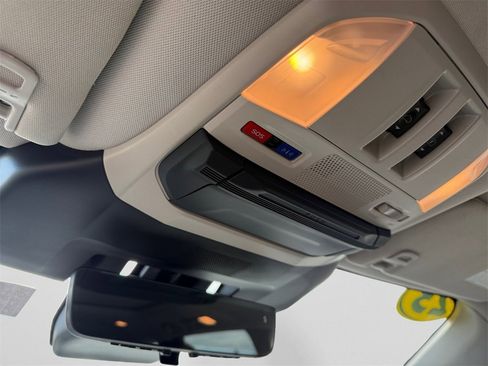 Used 2023 Subaru Ascent Touring image 27