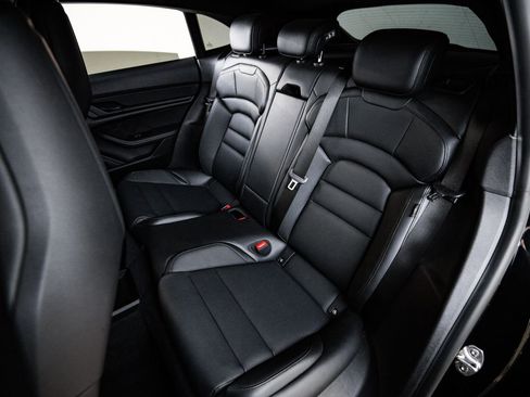 Certified 2024 Porsche Taycan 4S AWD/4WD image 23