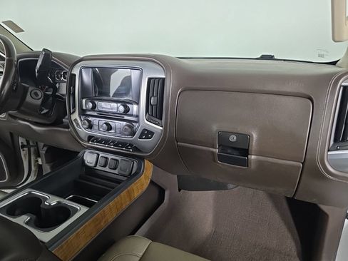 Used 2018 GMC Sierra 1500 SLT AWD/4WD image 40