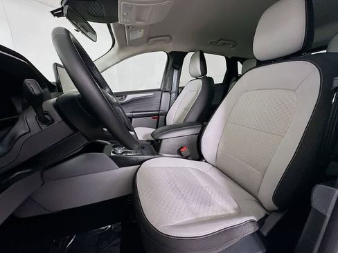 Certified 2024 Ford Escape Active image 12