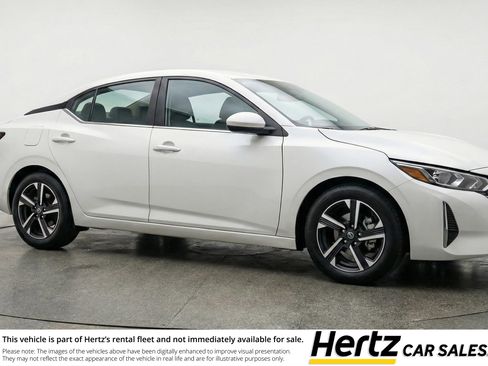 Used 2025 Nissan Sentra SV image 1