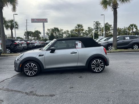 Used 2023 MINI Cooper S image 7
