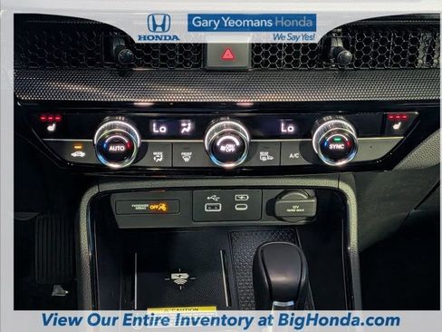 Used 2025 Honda CR-V Sport Touring image 23