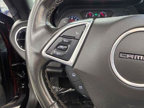 Used 2021 Chevrolet Camaro LT RWD image 18