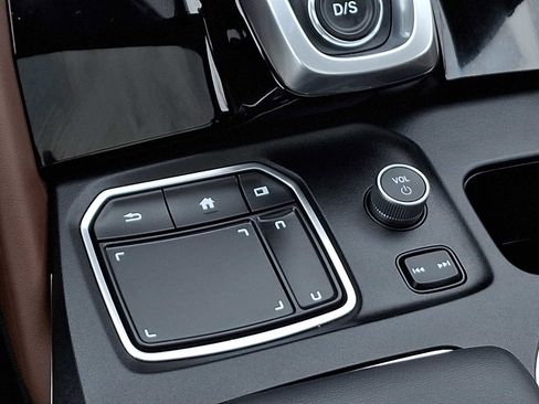 Certified 2023 Acura MDX SH-AWD w/ Technology Package image 27
