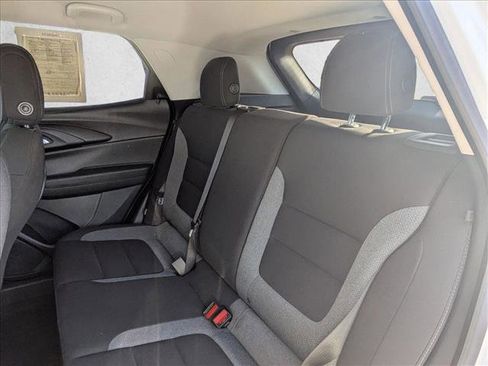 Used 2024 Chevrolet TrailBlazer LT image 13