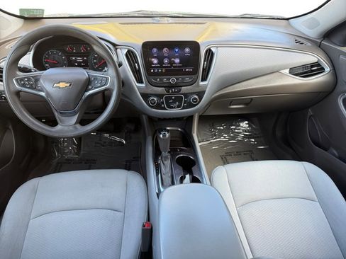 Used 2020 Chevrolet Malibu LS w/ Driver Confidence Package II image 13