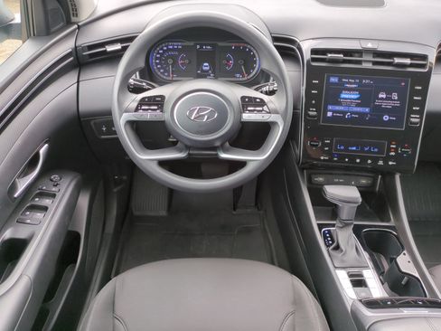 Certified 2024 Hyundai Tucson SEL FWD image 12