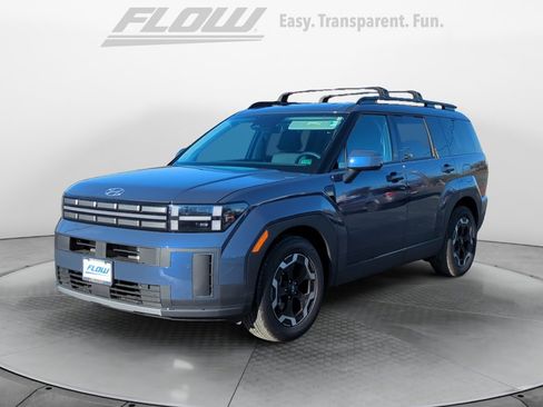 Certified 2025 Hyundai Santa Fe SEL image 3