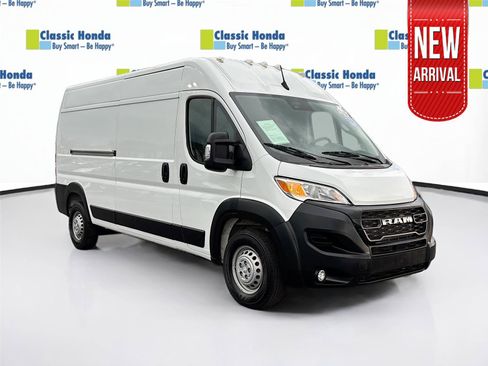 Used 2025 RAM ProMaster 2500 w/ Convenience Group FWD image 1