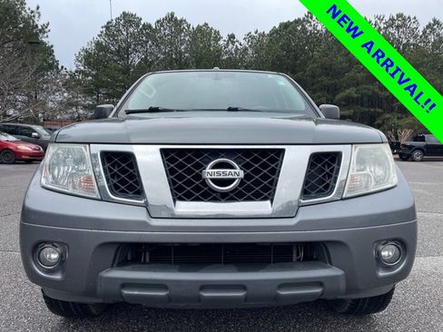 Used 2017 Nissan Frontier SV w/ SV Value Truck Package image 7