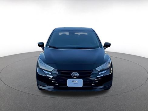 Used 2025 Nissan Versa SV w/ Trunk Package image 4